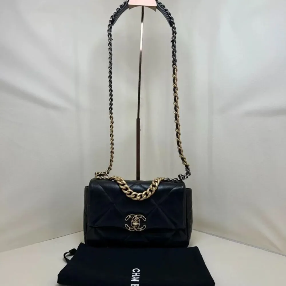Chanel Women Pre-Loved Bag Brand New Condition